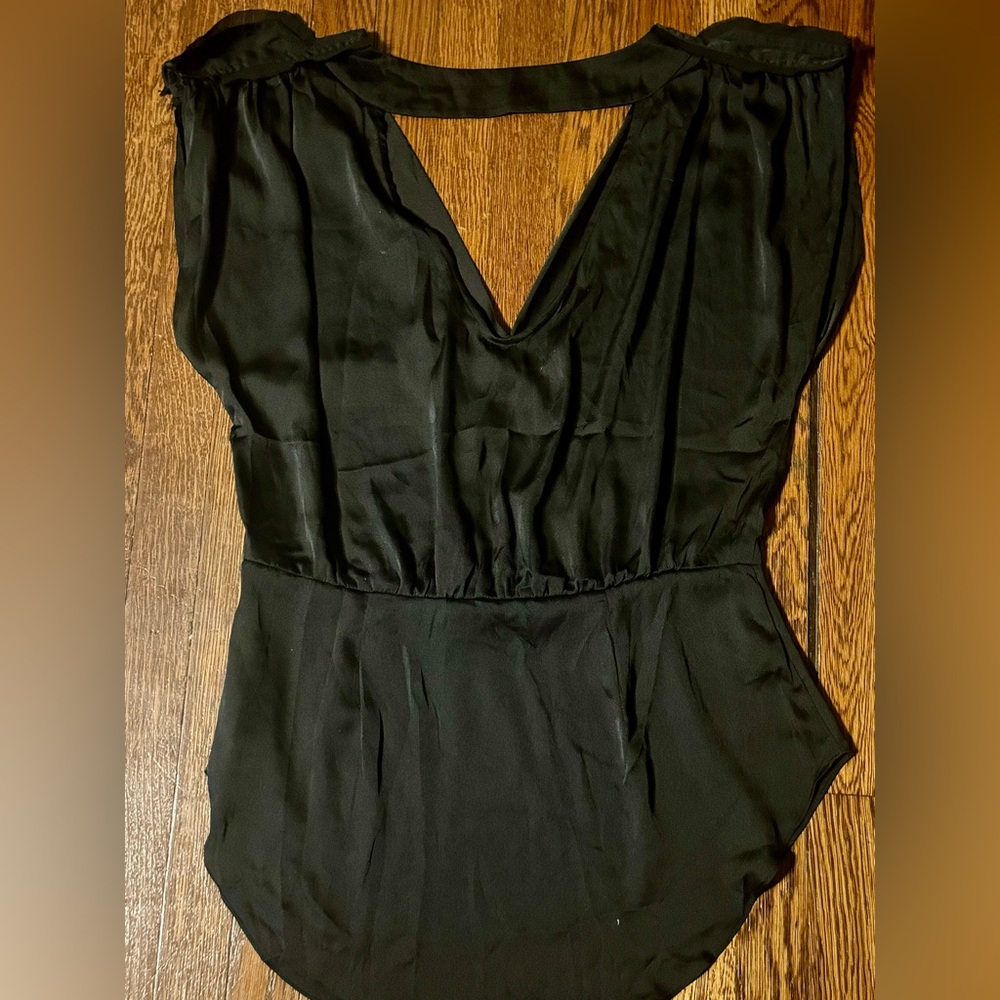 BCBGeneration Black V-Neck Top, Size 12, NWT